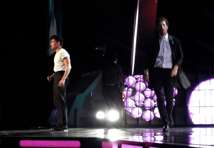 Anton Ewald  "Begging" - Melodifestivalen 2013