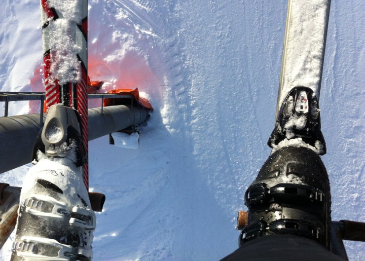 I liften på väg upp