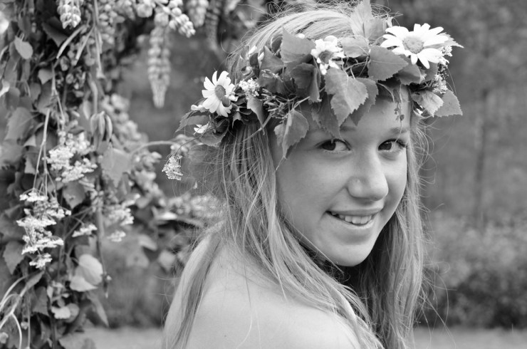 Jenny i midsommarkrans