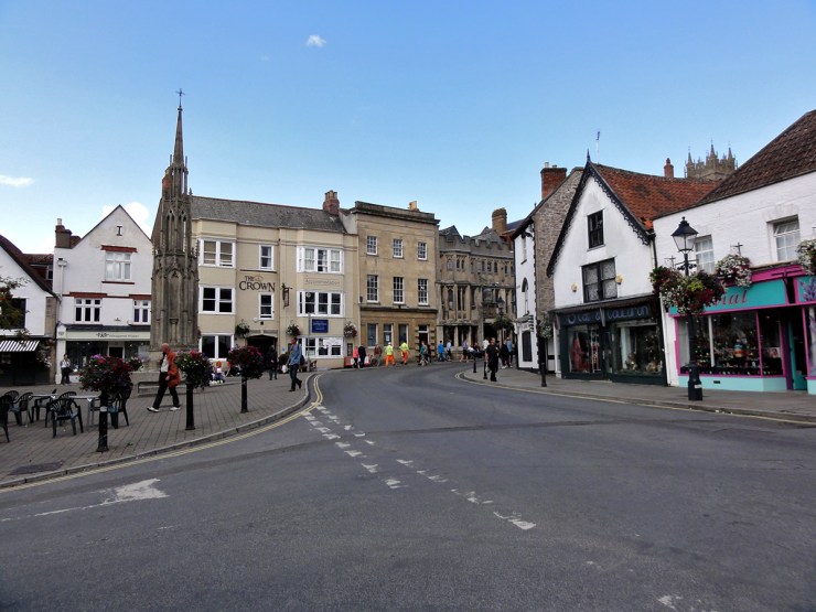 DSC02677_Glastonbury_webb