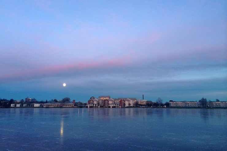 Månsken över Karlstad